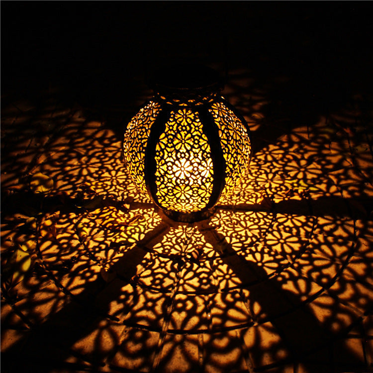 Cross-Border E-Commerce New Solar Wrought Iron Hanging Lamp Outdoor Garden Lamp Waterproof Villa Decoration Chandelier Landscape Lantern