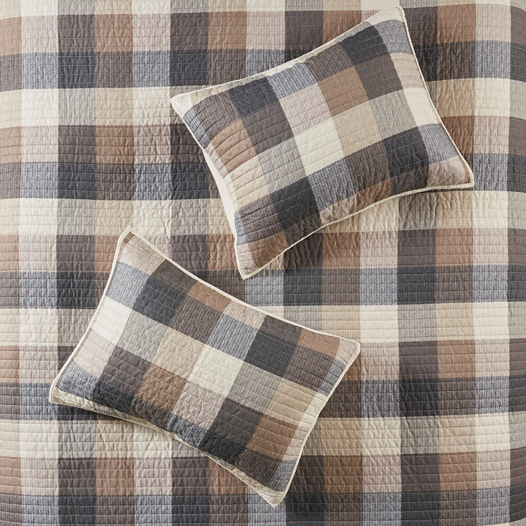Printed Herringbone Quilt Set 6 Piece with Throw Pillows - Gray Plaid
