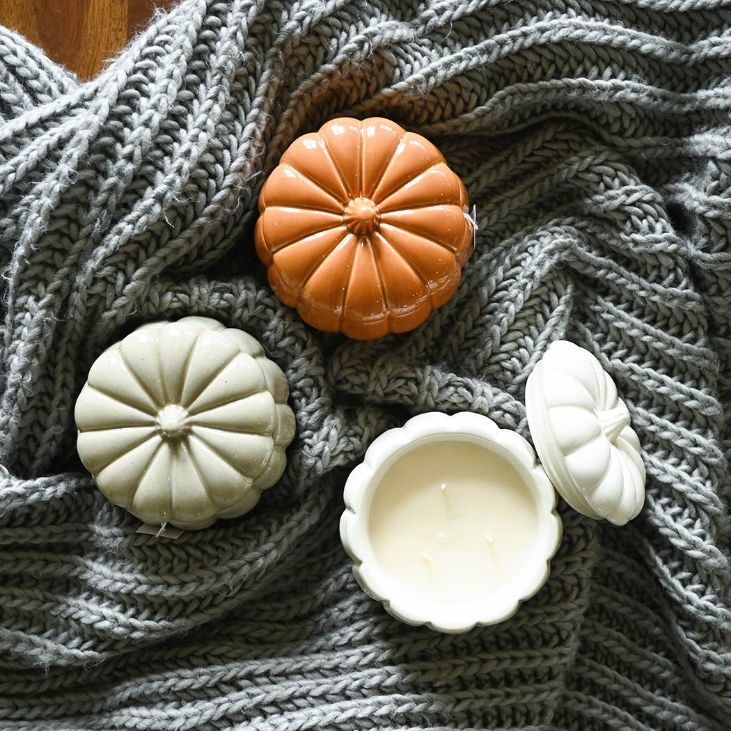 Fall Ceramic Pumpkin 16 oz: Rake, Pile, Leap! Candle — product photo 6
