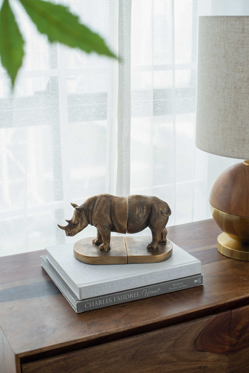 Rhino Bronze Bookends Set of 2 with Vintage-Modern Style - Bronze