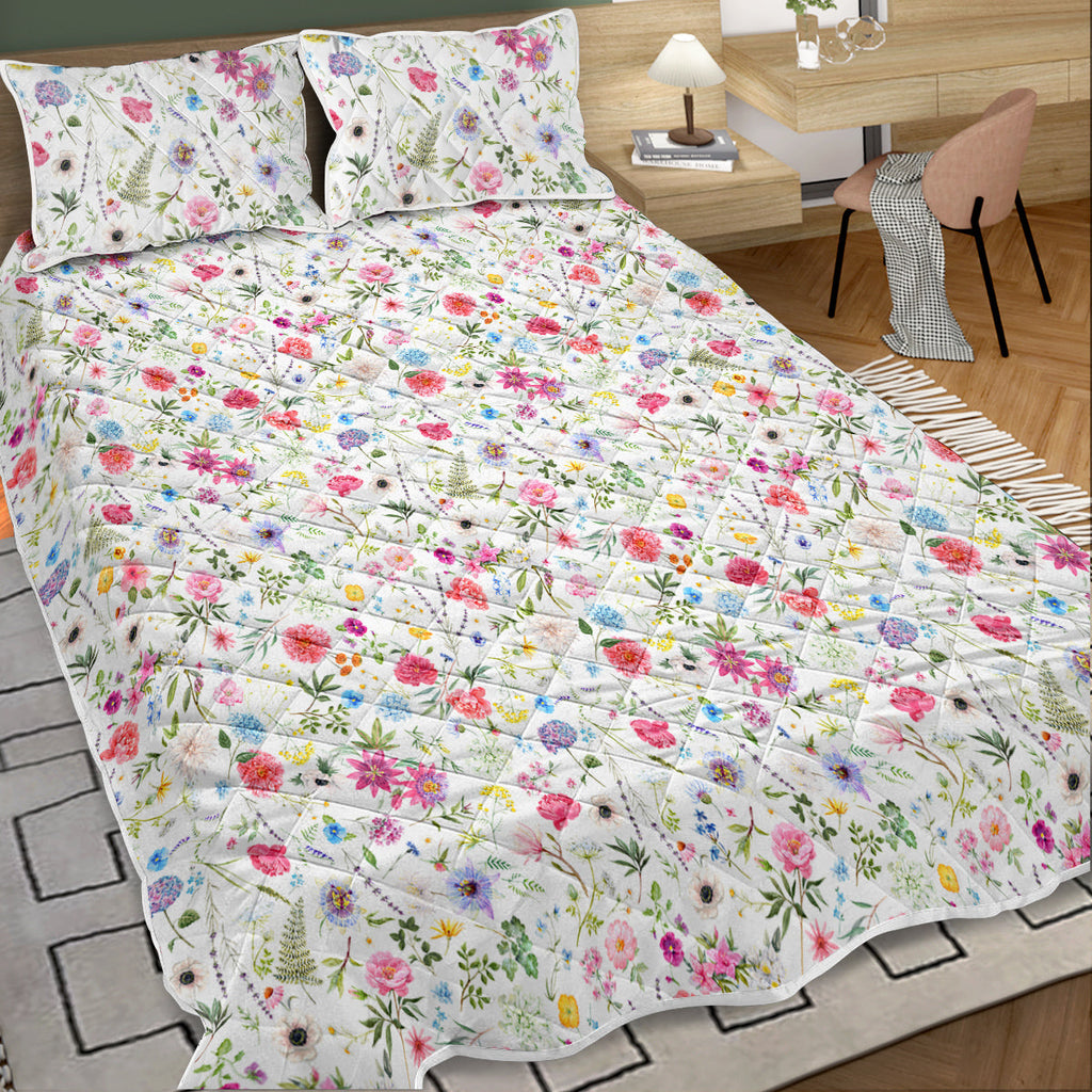 Red Floral Microfiber Quilt Comforter Bedding Set - 3 piece set