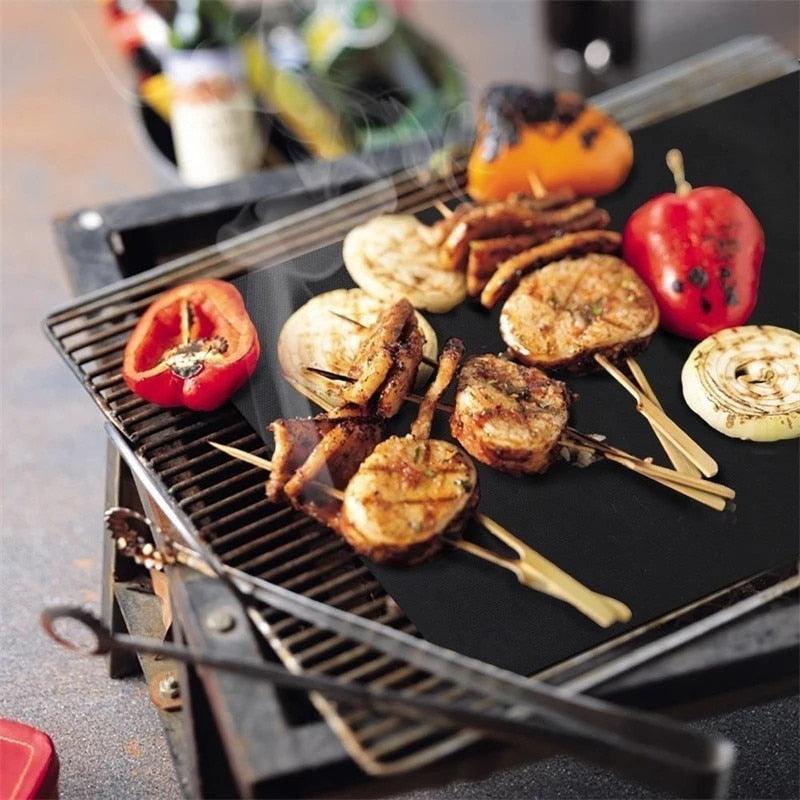 44x33cm BBQ Grill Mat Barbecue Outdoor Baking Non-stick Pad Reusable Cooking Plate For Party Grill Mat Accessories Non-stick Reusable Barbecue Baking Mats Oven Liner Heat Resistant Barbecue Sheets