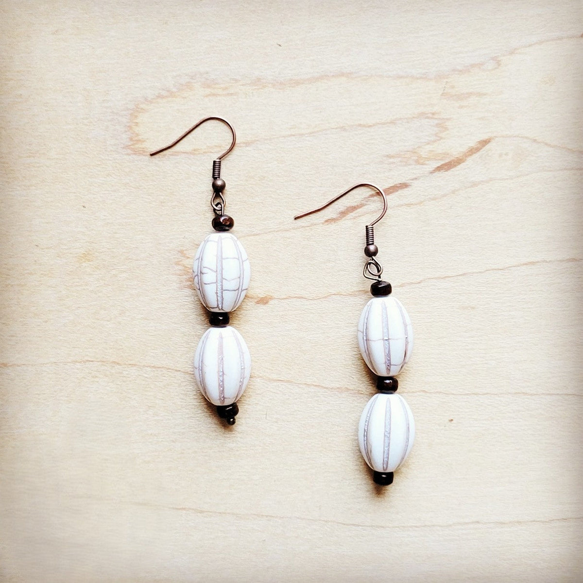 **White Turquoise Melon Bead Earrings 220y — product image