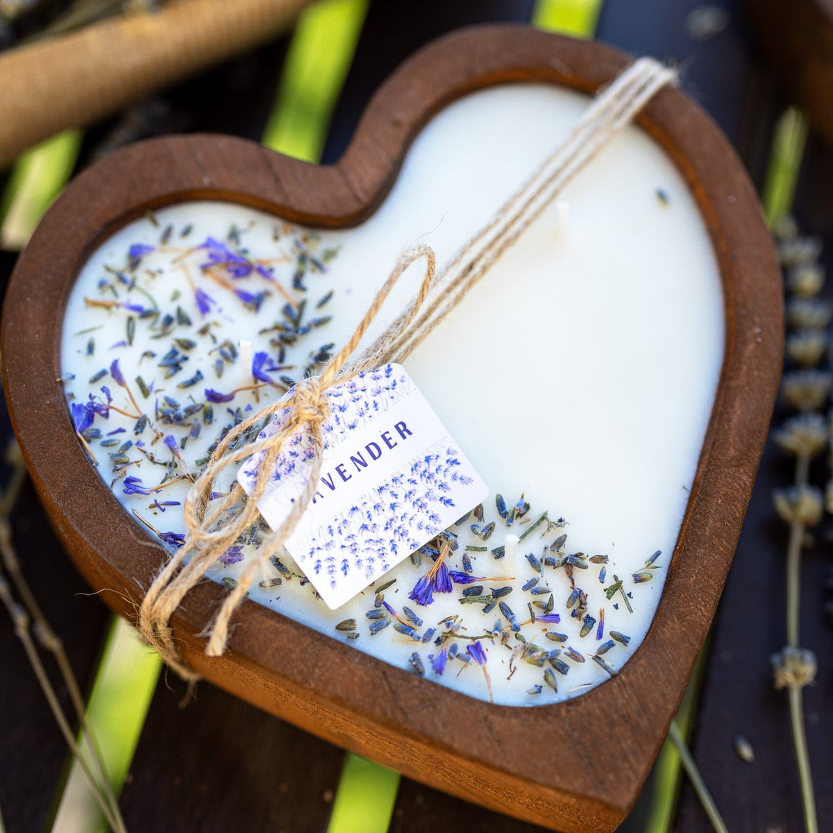 Lavender Heart Dough Bowl Candle | Wood Bowl Soy Wax Candle — product photo 3