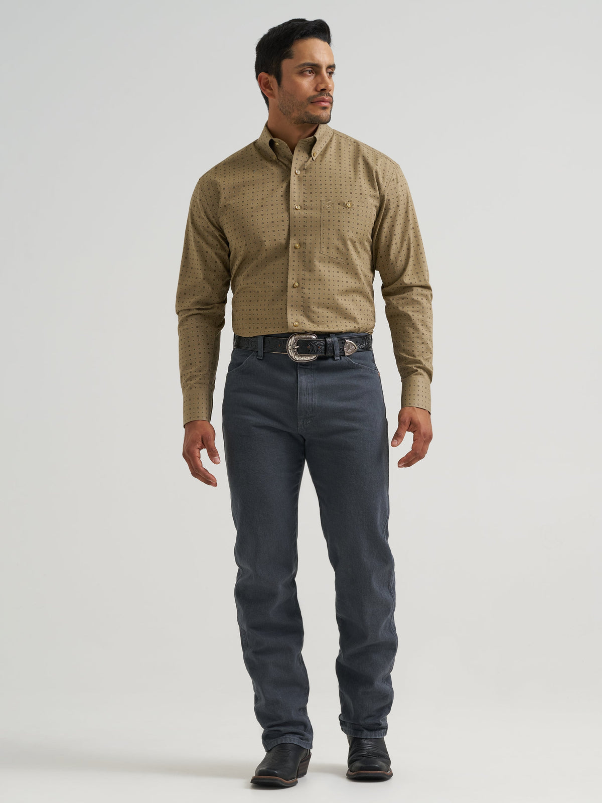Wrangler® Men’s Classic Long Sleeve Shirt - Relaxed Fit - 112381624
