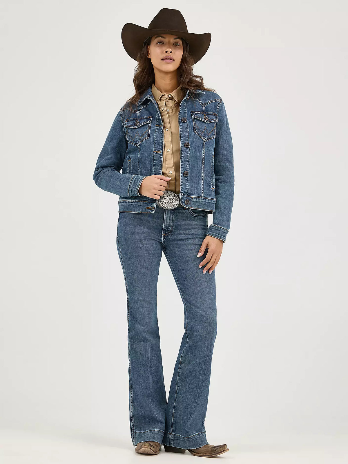 Wrangler - Women's Long Sleeve Classic Fit Denim Jacket - LWJ701D