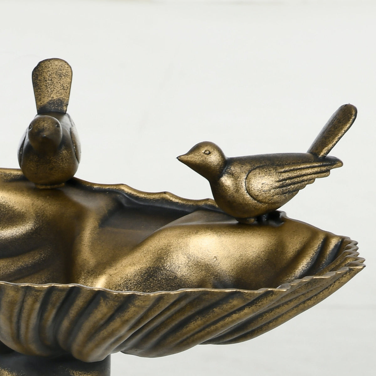 Antique Bird Bath with Pedestal Planter Base - Bronze Finish
