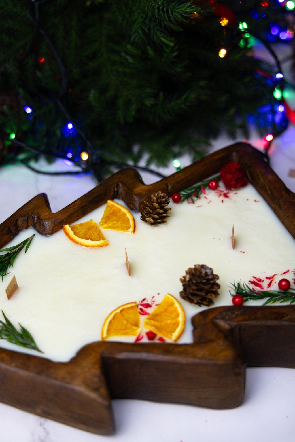 Large Christmas Tree Wooden Dough Bowl Scented Candle – Handcrafted Soy Wax Holiday Decor & Gift — product photo 2